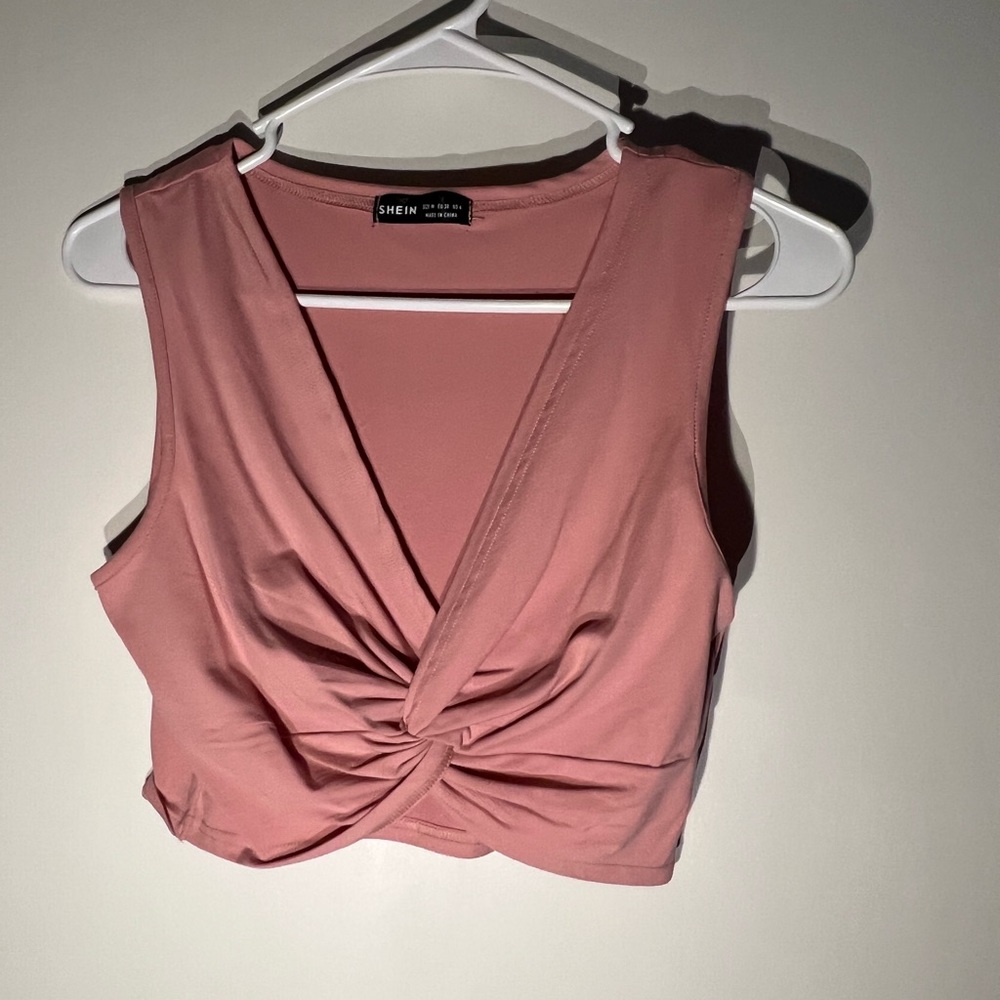 Twist Crop Tank
